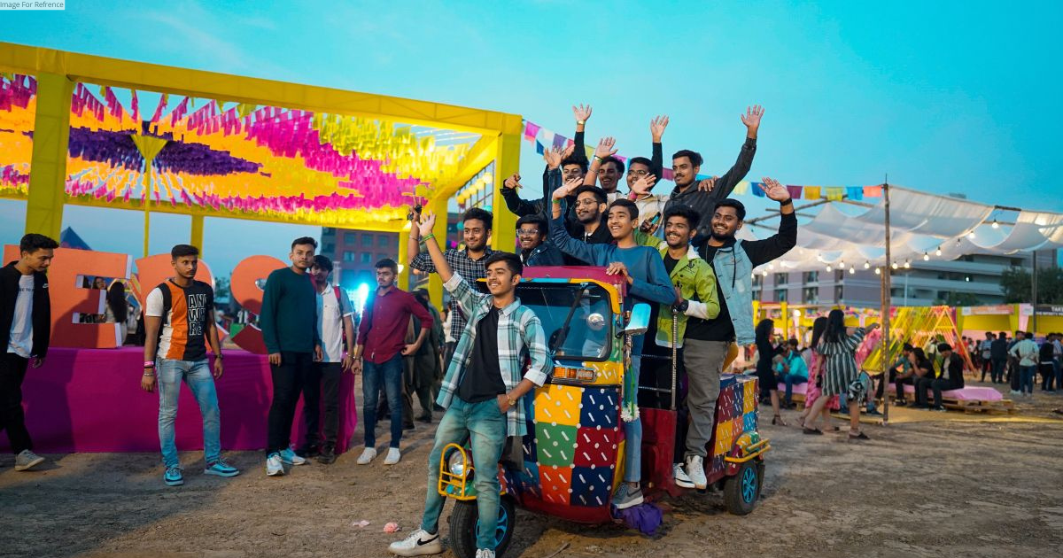 Parul University hosts Freshers Fest 2022, a carnival-like experience attended by over 11,000 new students